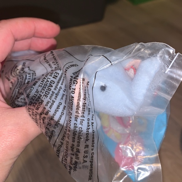 In package TY Beanie McDonalds 1998 Peanut the Elephant Teenie Plush - Picture 1 of 3